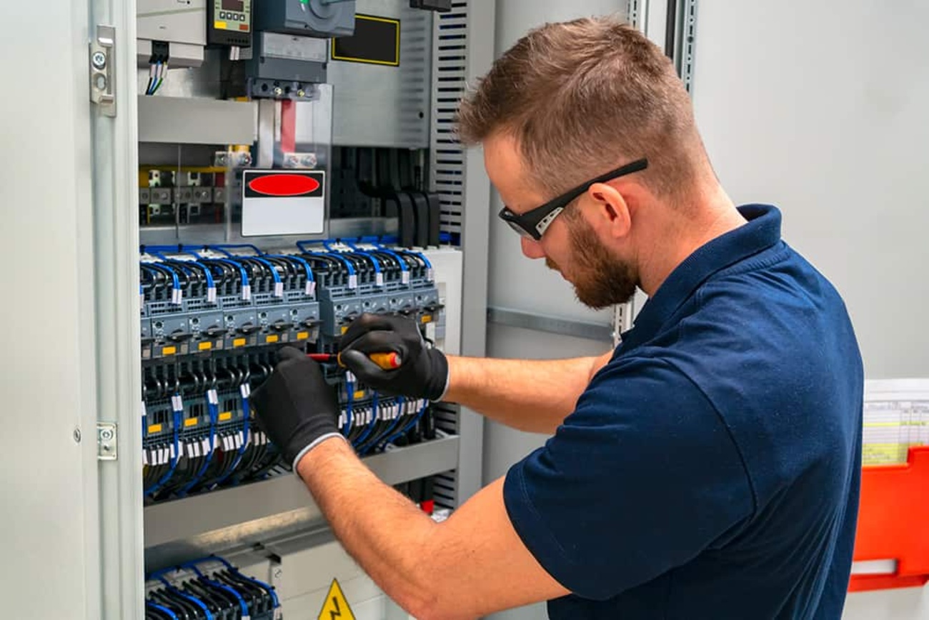 Elektrohelfer (m/w/d) bei ISM Energy GmbH in Bitterfeld