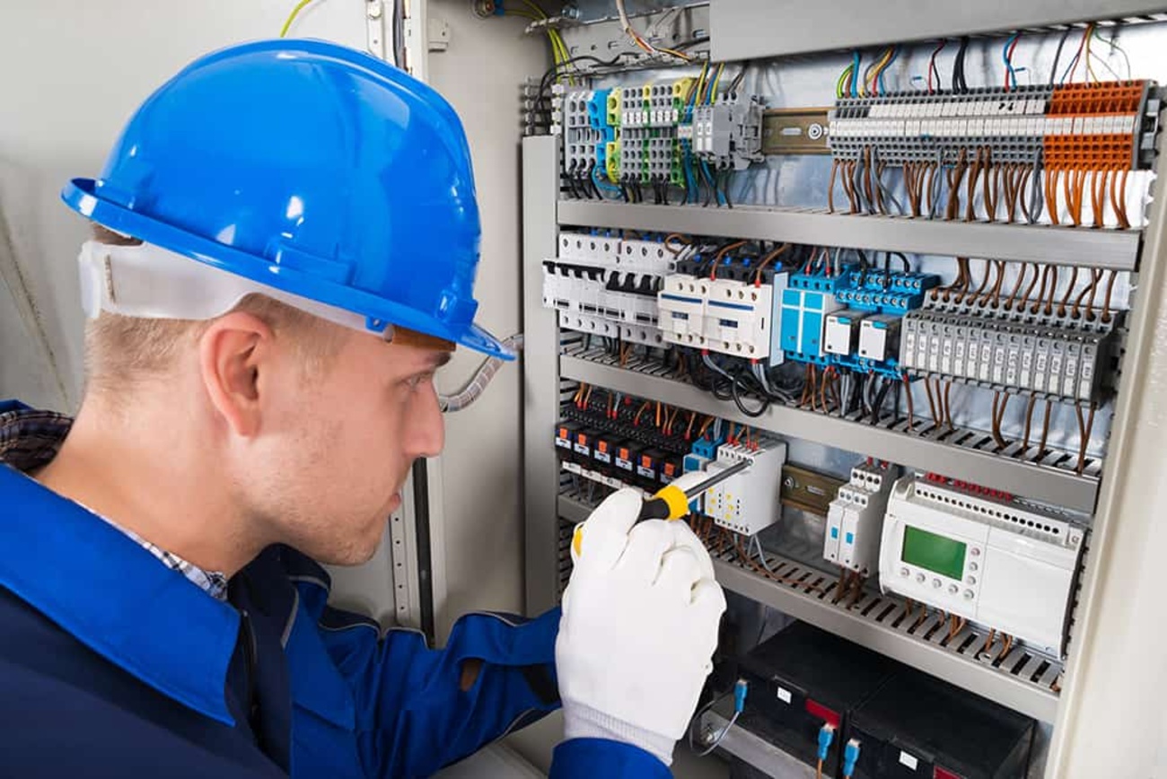 Elektroniker für Energie- und Gebäudetechnik (m/w/d) bei ISM Energy GmbH in Bitterfeld