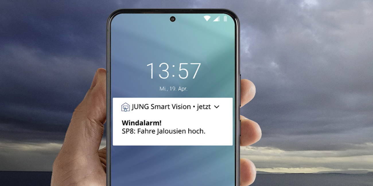 JUNG Smart Panel 8 bei ISM Energy GmbH in Bitterfeld