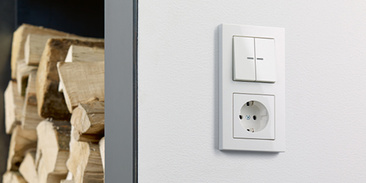 JUNG KNX Taster F 10 bei ISM Energy GmbH in Bitterfeld
