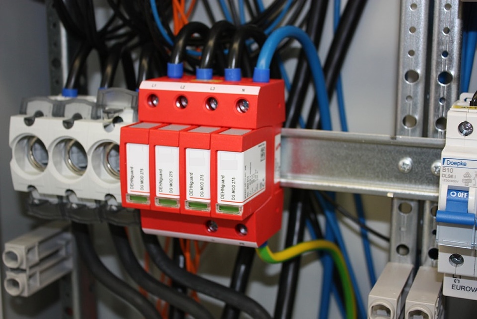 U berspannungsschutz bei ISM Energy GmbH in Bitterfeld